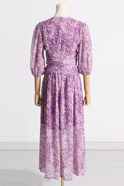 Süßes, elegantes Kleid mit Blumenmuster und V-Ausschnitt 