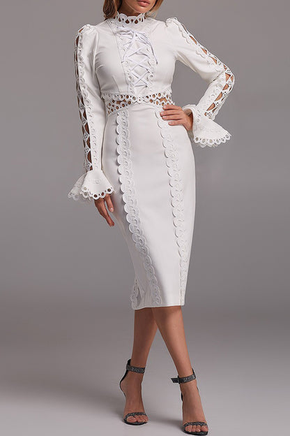 Prominente Elegante Prinzessinnenkleider aus massiver Spitze mit ausgehöhltem Rollkragen 