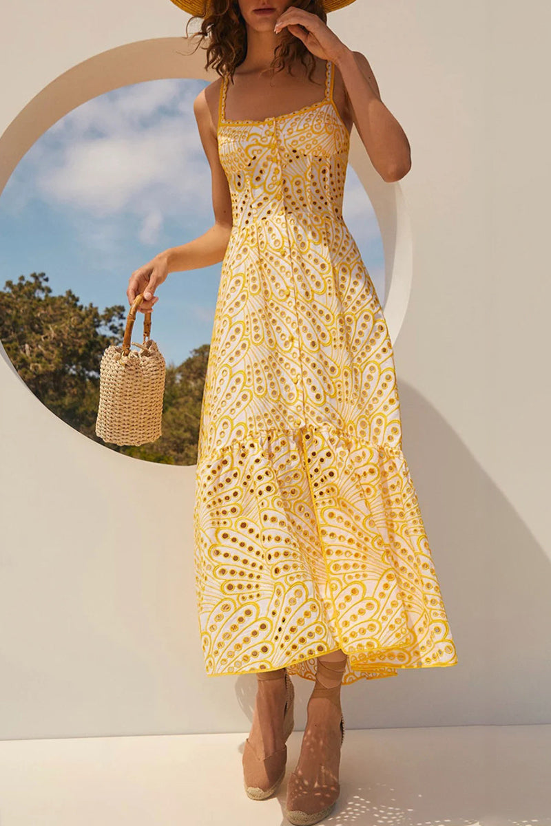 Süßes, elegantes, solides, ausgehöhltes Patchwork-Kleid mit quadratischem Kragen und Sling-Kleid 