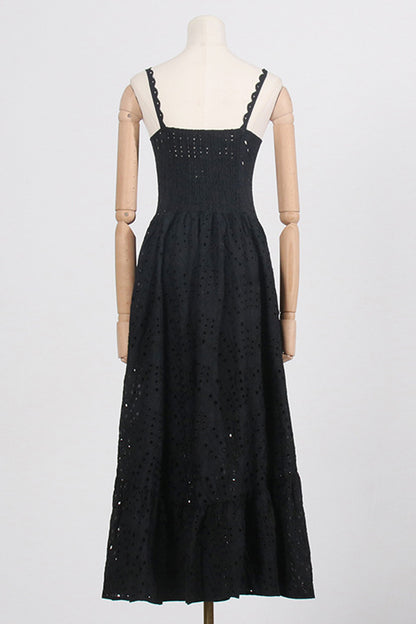 Süßes, elegantes, solides, ausgehöhltes Patchwork-Kleid mit quadratischem Kragen und Sling-Kleid 