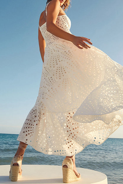 Süßes, elegantes, solides, ausgehöhltes Patchwork-Kleid mit quadratischem Kragen und Sling-Kleid 