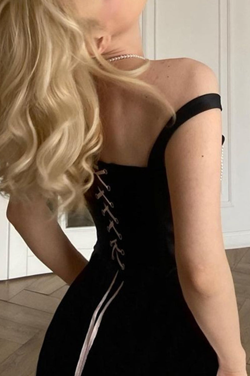 Sexy Solid Color Cross Straps Pearls Decor Square Neck Tops