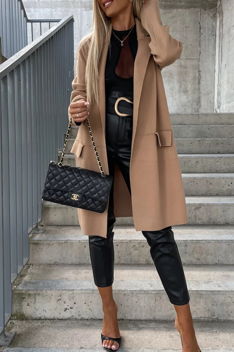 Elegante Oberbekleidung mit einfarbiger Tasche und Umlegekragen (4 Farben) 