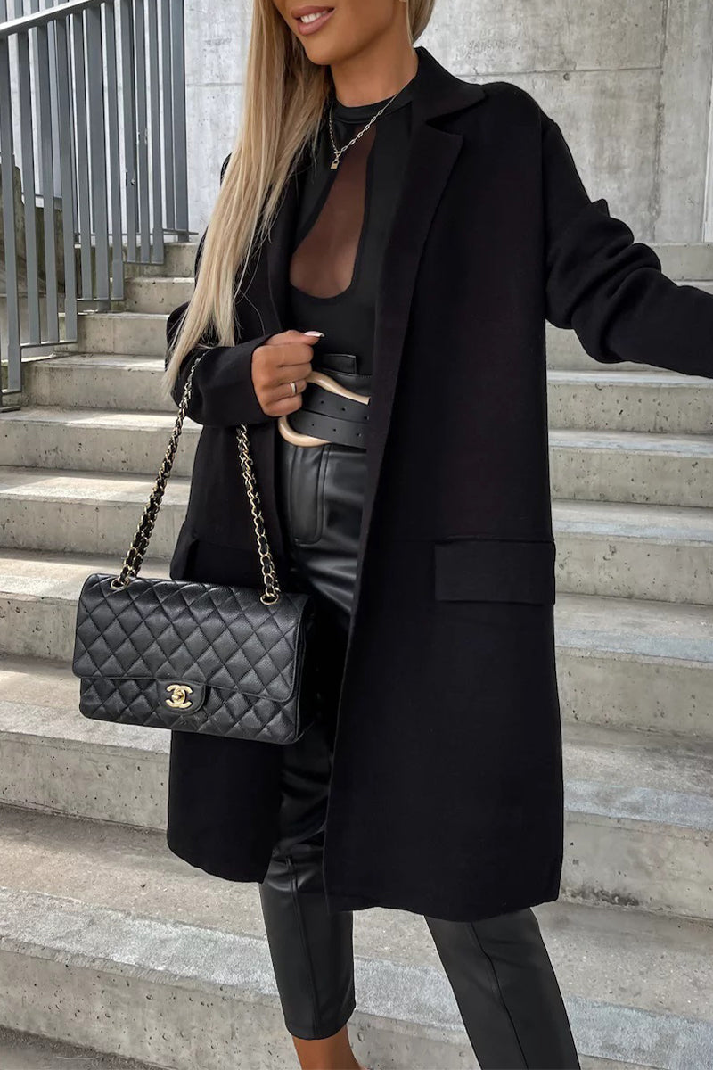 Elegante Oberbekleidung mit einfarbiger Tasche und Umlegekragen (4 Farben) 